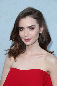 Lily Collins
